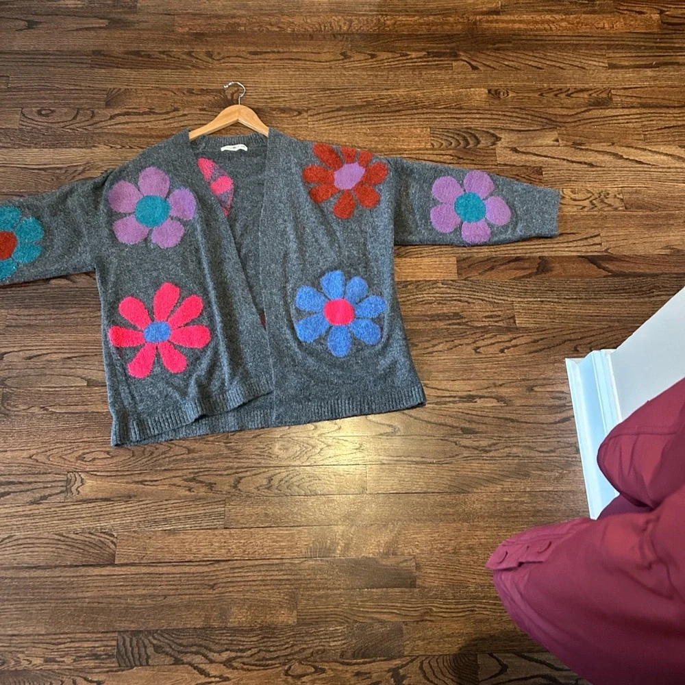 NATURAL LIFE Colorful Floral Gray Cardigan - Picture 7 of 9